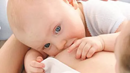 7 trucuri pentru un alaptat fara griji