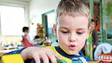 Cum isi poate invinge timiditatea?