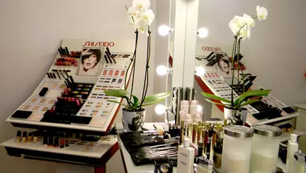 Perfect Place for Perfect Eyebrows