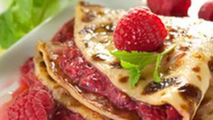 Desert - Clatite umplute cu zmeura