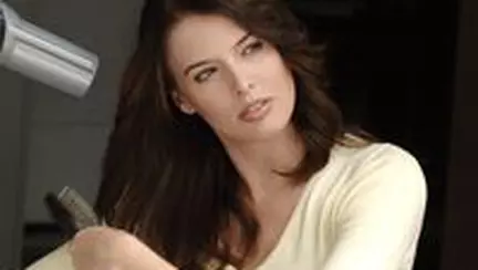 10 trucuri care te ajuta sa stopezi caderea parului dupa nastere