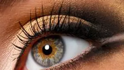 Frumusete - Trucuri de machiaj in functie de forma fetei - partea a-II-a