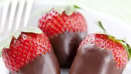 Desert - Capsuni in ciocolata