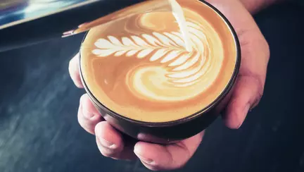(P) Apa filtrată – secretul cafelei cu gust perfect