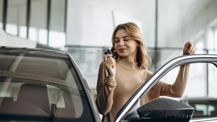 Închirierea unei mașini – libertate, confort și control