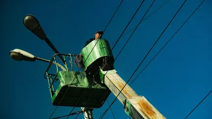 Tot mai puțini români vor să lucreze în afara țării. Aplicările pentru job-urile din străinătate au ajuns la cel mai scăzut nivel al ultimilor 5 ani