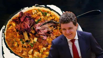 Rețeta preferată a lui Nicușor Dan, nu o refuză niciodată. Detaliul care face diferența, un condiment banal care se pune doar la final