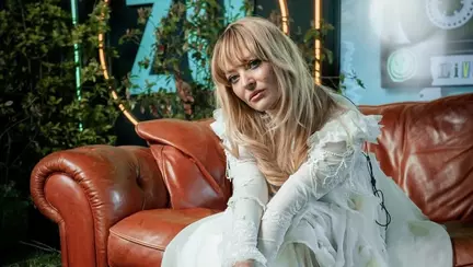 Delia, mărturisiri sincere despre lupta cu anxietatea și viciul la care vrea să renunțe: „Nu ai cum să trăiești așa!”