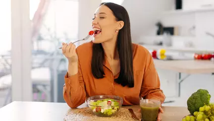 Leguma ieftină și delicioasă care ține pielea frumoasă. Ajută la refacerea colagenului și are zeci de beneficii pentru sănătate