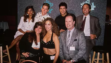 Dennis Haskins, actorul care i-a dat viață simpaticului director Belding din „Salvați de clopoțel”, a murit la 75 de ani