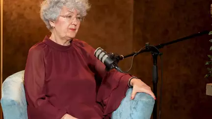 Eva Kiss, povestea unei iubiri de aproape 40 de ani: „Suntem căsătoriți de mai multă vreme decât a trăit tata”. Ce spune despre cei trei copii ai săi. Rana încă doare