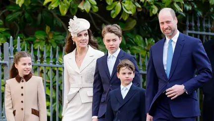 Cum sunt strigați la școală prințul George, prințesa Charlotte și prințul Louis. Numele cu care apar în cataloage