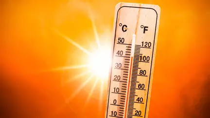 Doar două județe scapă azi de codul roșu de caniculă. ANM anunță temperaturi de 41 de grade în aproape toată țara