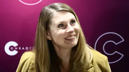 Tatiana Țîbuleac: „Tata a murit în mijlocul cărții despre el. Asta a influențat felul în care scriu'