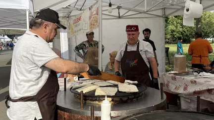 Cât costă șuberekul și kebabul la Festivalul Turcesc de la Arena Națională. Baclavaua e la mare căutare
