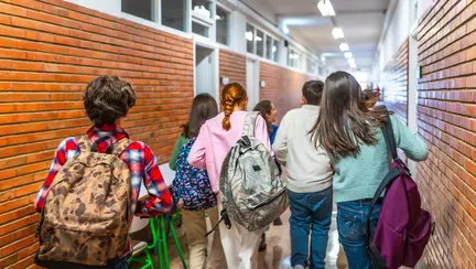 74 de școli au toalete neconforme și 700 sunt în continuare în faza de șantier, cu două zile înainte de prima zi de școală