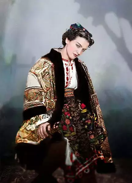 maria-tanase-color