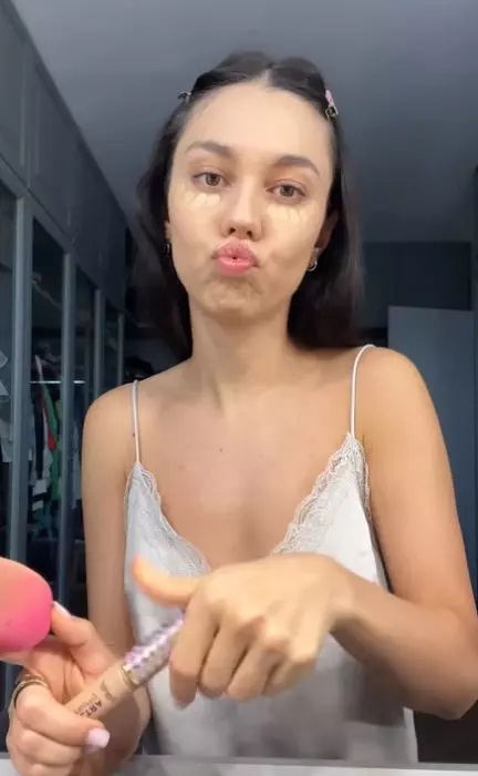 mira-fara-make-up