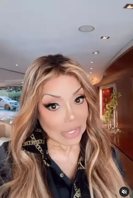 latoya jackson 4