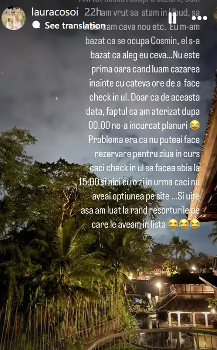 Laura Cosoi în vacanță