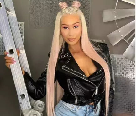 de-ce-avea-Xonia-fata-umflata-2