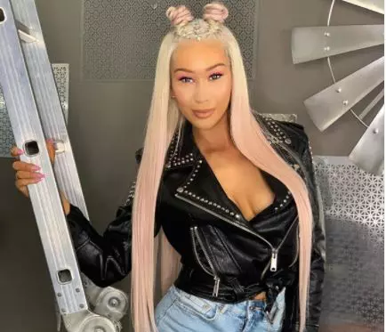 de-ce-avea-Xonia-fata-umflata-2