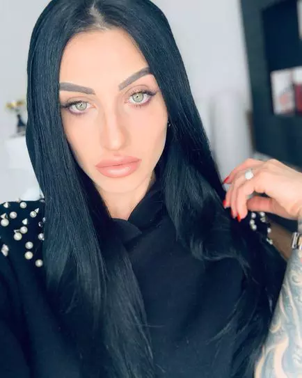 ana-porgras-survivor-romania-2021-9