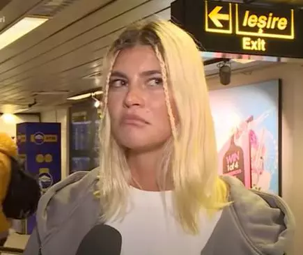 laura-giurcanu-aeroport