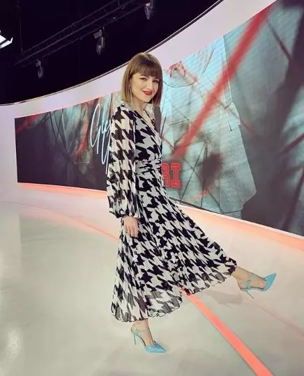 Alexandra-Ungureanu-2