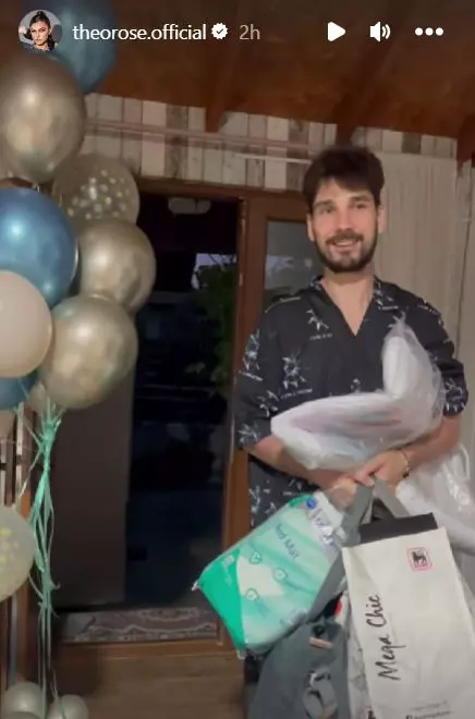 Surpriză pentru Theo Rose! Cum au fost așteptați ea, Anghel Damian și micuțul Sasha de familia artistei