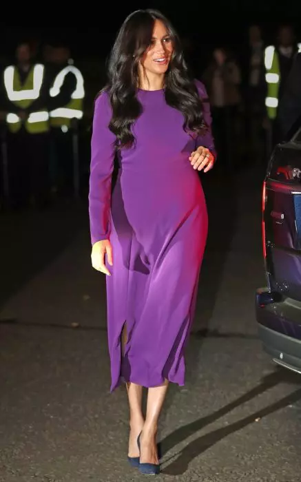 Meghan attends the One Young World Summit Opening Ceremony