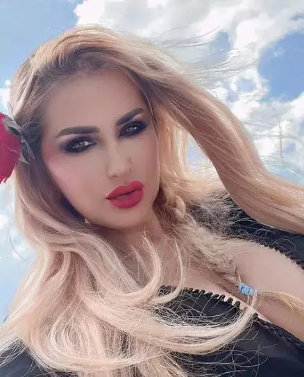 julia-chelaru