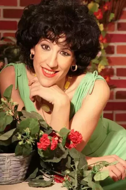 Mariana Dănescu, alias Lili Jurcă din serialul „La Bloc”8