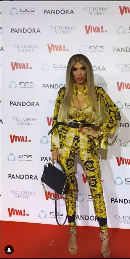 Raluca-Badulescu-petrecerea-VIVA-2