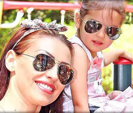 poze-roxana-ex-trident-si-fetita-wiki-blog-vedete