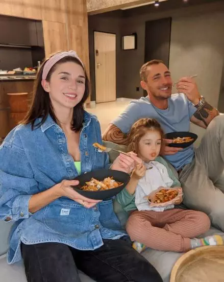 Zora-fetița-lui-Vladimir-Drăghia-și-a-lui-Alice-Cavaleru-5