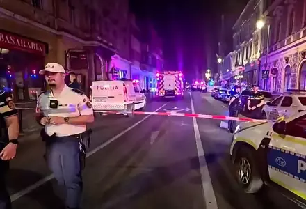 Doi oameni au murit după ce o mașină a urcat pe sensul giratoriu și a spulberat trei pietoni, în Brașov: „A fost un carnagiu”. Șoferul de 50 de ani, testat negativ la alcool și droguri. Ce verifică anchetatorii