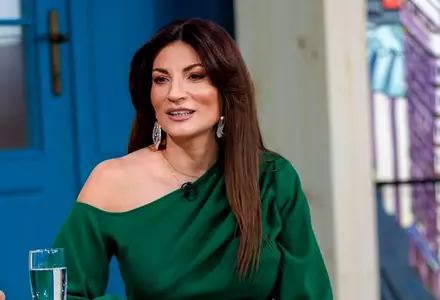 Ioana Ginghină s-a iubit cu un bărbat cu 18 ani mai tânăr: „Eu aveam 40 și ceva, iar el 26! Ne-am dus la Roma și el avea gratis la muzee”