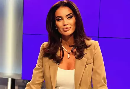 Geanina Ilieș a plecat de la Antena Stars după doi ani: "Drumul meu la Antena Stars se încheie aici. Vă promit că ne revedem curând!". Prezentatoarea TV ar putea ajunge la PRO TV