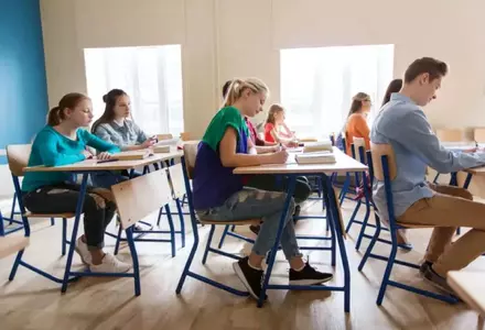 Examenul la Matematică / Istorie, la BAC 2026, se amână! Ministerul Educației: "S-a avut în vedere cu prioritate protejarea sănătății elevilor și a profesorilor"