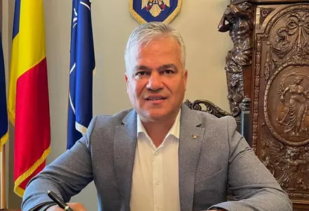 Adrian Veștea a ignorat ultimatumul PNL de a-și depune mandatul: „Poziția mea nu se schimbă, indiferent de presiunile care se fac asupra mea. Sunt convins că acest Guvern va trece”