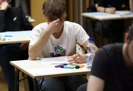 Subiecte Istorie BAC 2026. Ce au avut de rezolvat elevii: eseu despre România comunistă și primii ani ai democrației