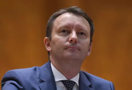 Siegfried Mureșan, primele declarații după ce guvernul său a picat în Parlament: „Partidele care au declanșat criza politică au votat astăzi pentru prelungirea ei” / Grindeanu: "Suntem pregătiți să ne asumăm redresarea României"