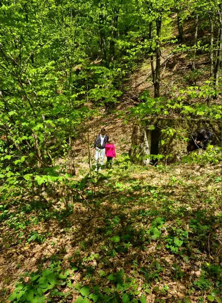 Oana-Roman-și-Marius-Elisei-împreună-de-Paște-5