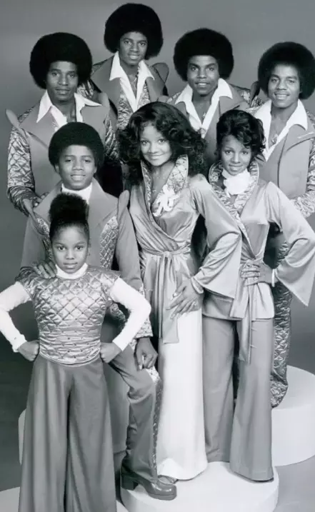 latoya jackson 887