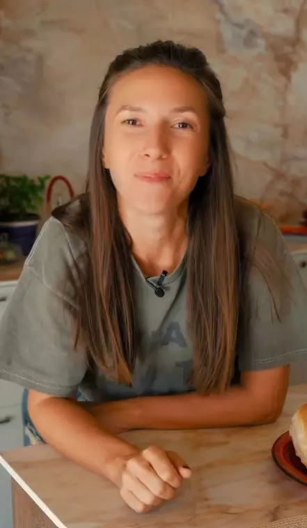 adela-popescu3