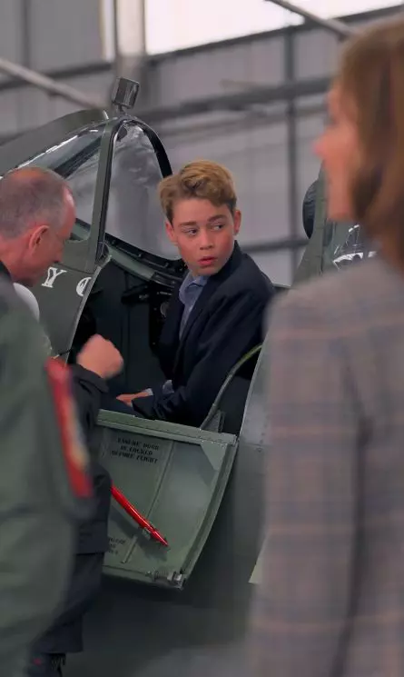 printul george la RAF