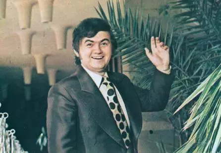 Alexandru Jula tanar