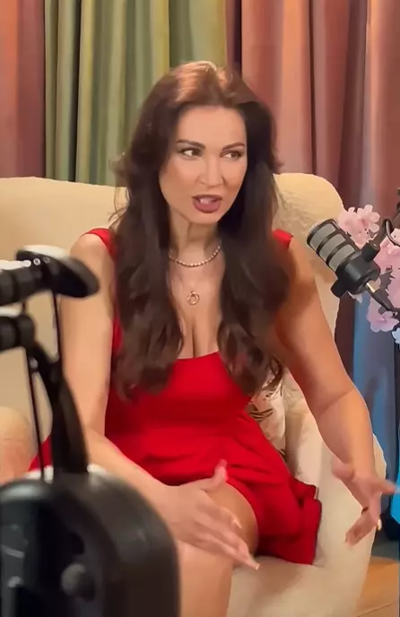 nicoleta-luciu-podcast-mom (4)