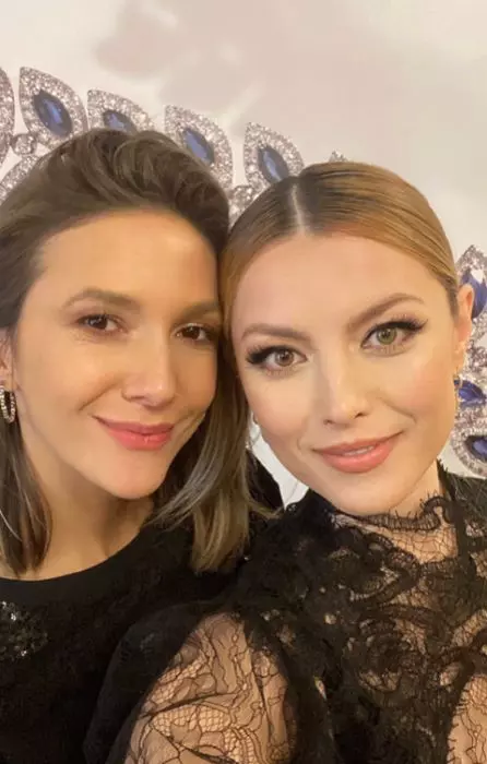 adela-popescu-si-elena-gheorghe-la-un-eveniment